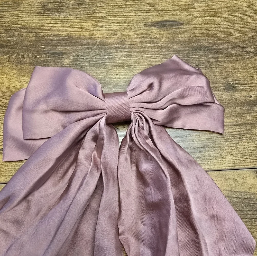 New handmade butterfly shape large blush pink hair bow clip